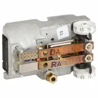 JOHNSON CONTROLS Pneumatic Thermostat: 55° to 85°F, 2 Pipes, High Volume Pipes/Air Flow Output (MPN T-4756-205)